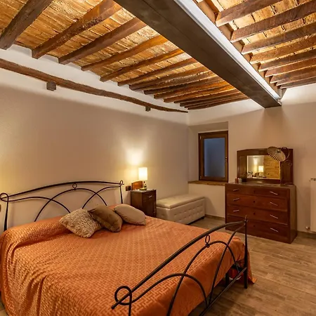 Pociano 1863 - With Stunning View Of Siena شقة Lupompesi